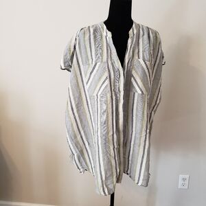 Plus short sleeve top